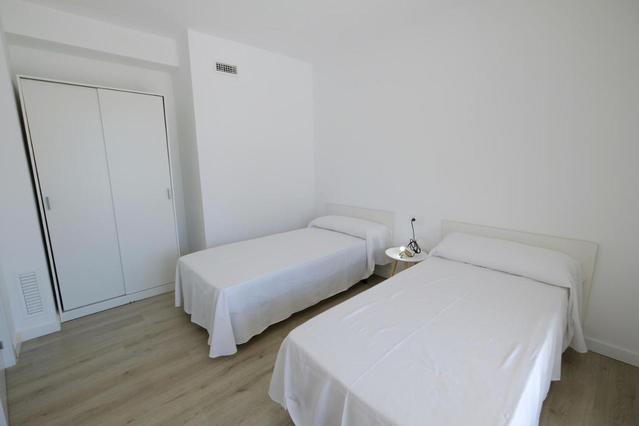 Apartaments Alex Cambrils Bagian luar foto