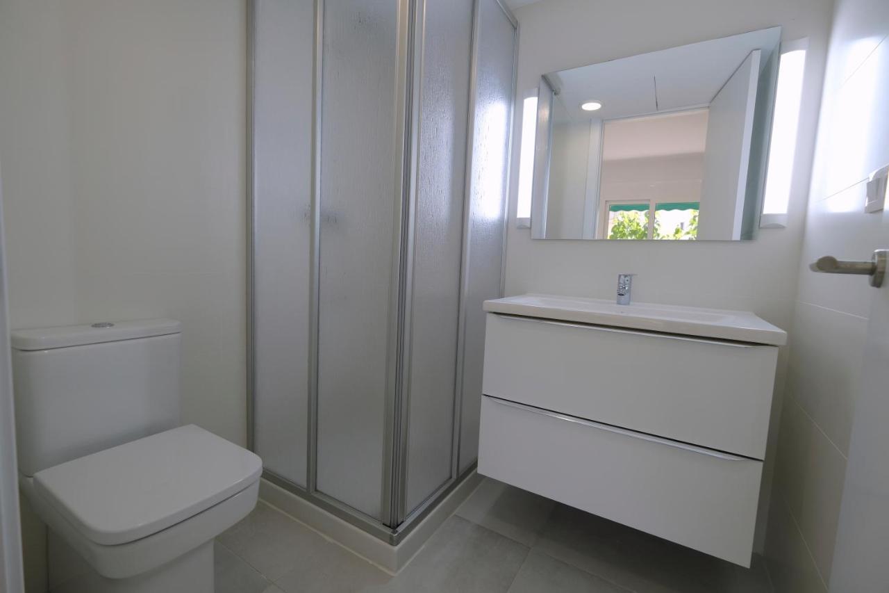 Apartaments Alex Cambrils Bagian luar foto